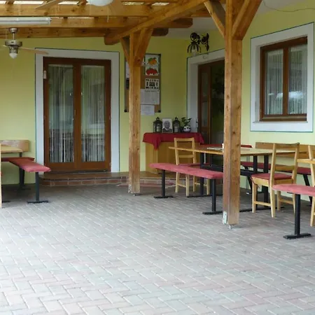 Gästehaus Raab Privatunterkunft *